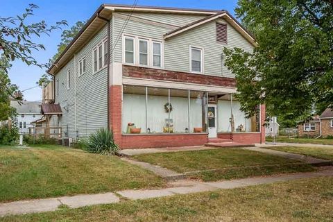 Photo of 1503 St Lawrence Avenue, Beloit, WI 53511 (MLS # 2009635)
