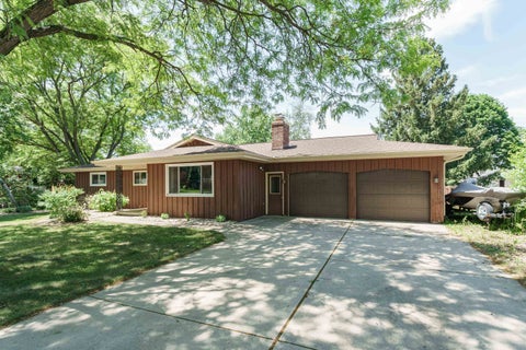Photo of 429 Sycamore Street, Sauk City, WI 53583 (MLS # 2029314)