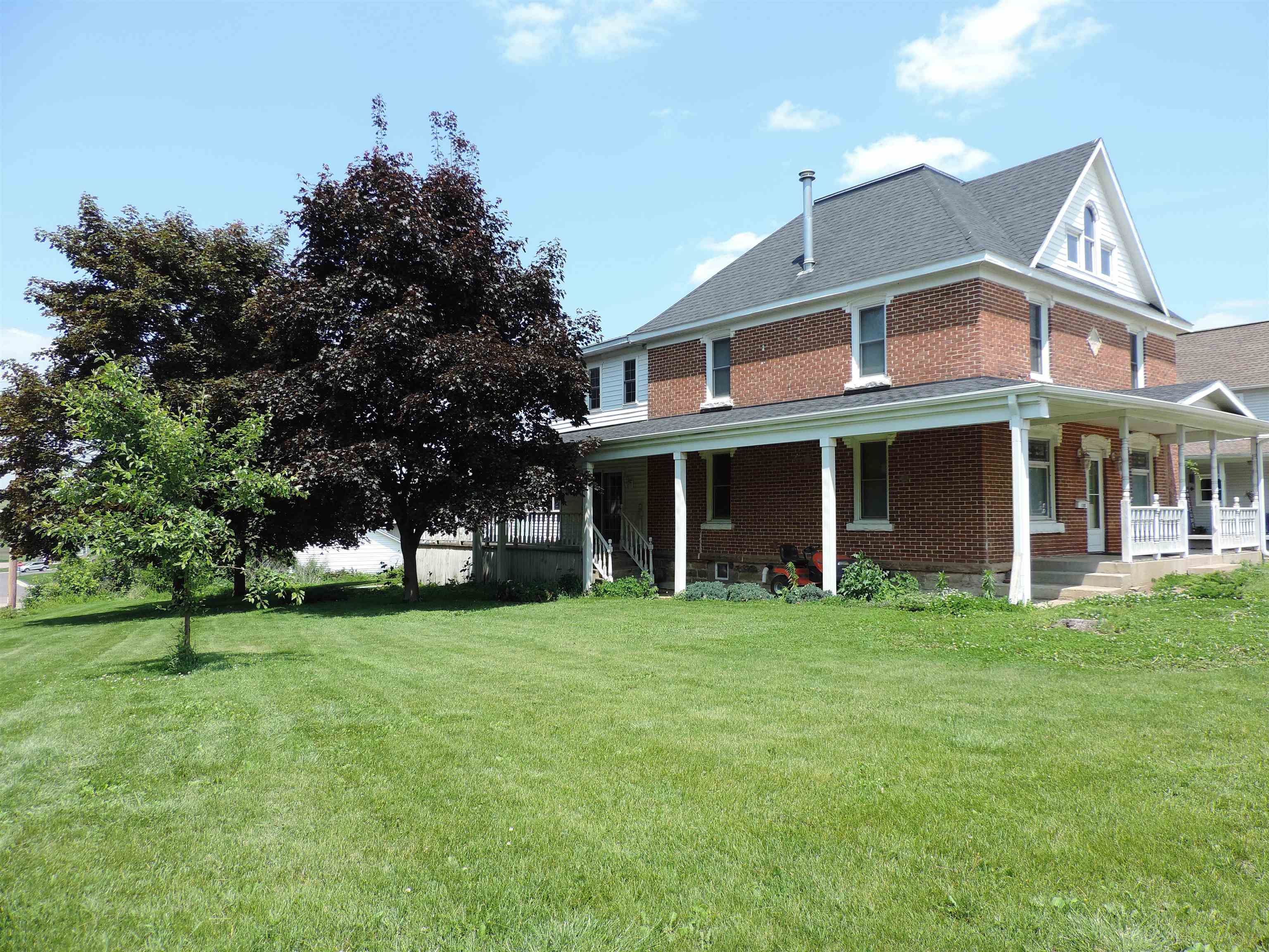 1180 Clover Street