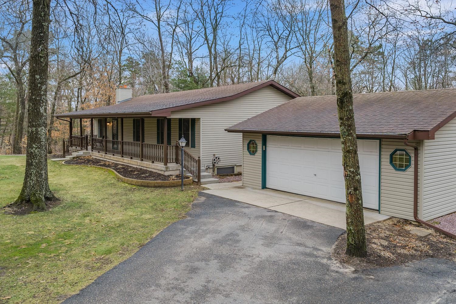 E9659 Whitetail Court