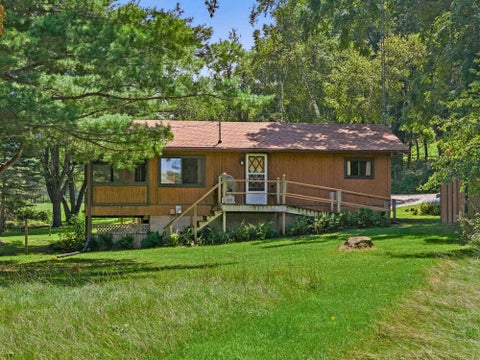 Photo of S1117 Hopi Court, La Valle, WI 53941 (MLS # 2031108)