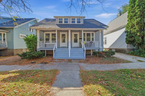 Photo of 36-38 W Bank Street, Fond du Lac, WI 54935 (MLS # 2035139)