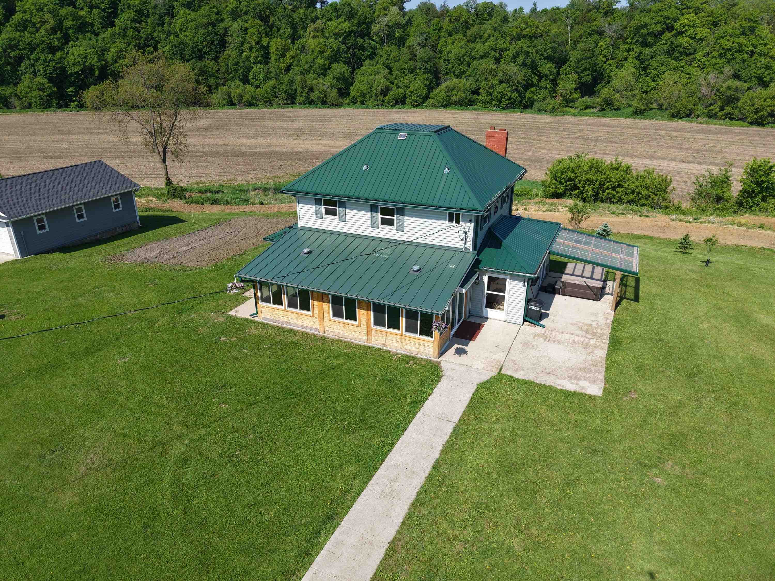 7469 Grant River Road