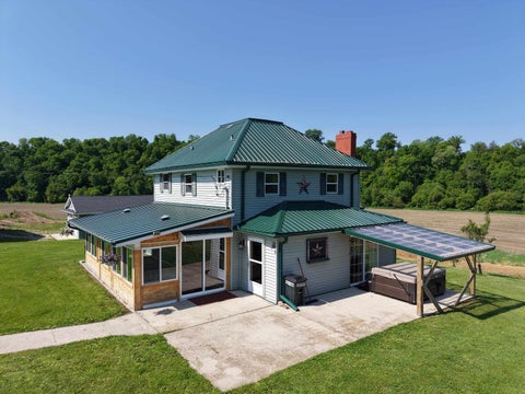 Photo of 7469 Grant River Road, Cassville, WI 53806 (MLS # 2024675)