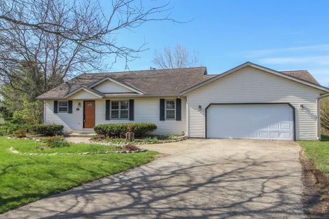 Photo of 107 Mallard Court, Sullivan, WI 53178 (MLS # 2021303)