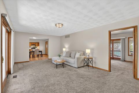 Photo of 57 Winnebago Drive, Edgerton, WI 53534 (MLS # 2018410)