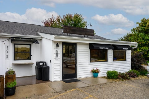 Photo of 6601 Traveler Trail, Windsor, WI 53598 (MLS # 2033642)