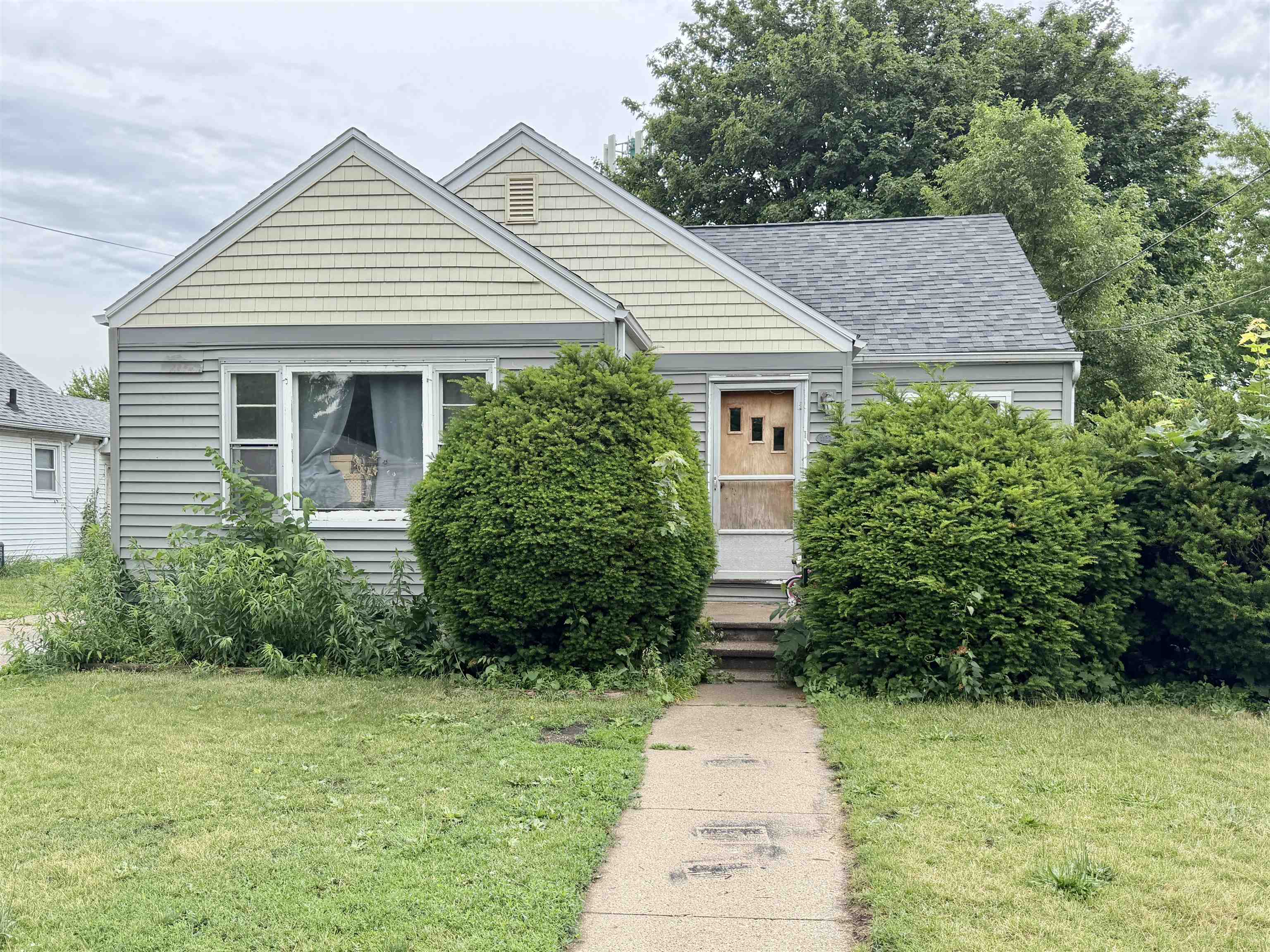 1127 Cleveland Street - Photo 2