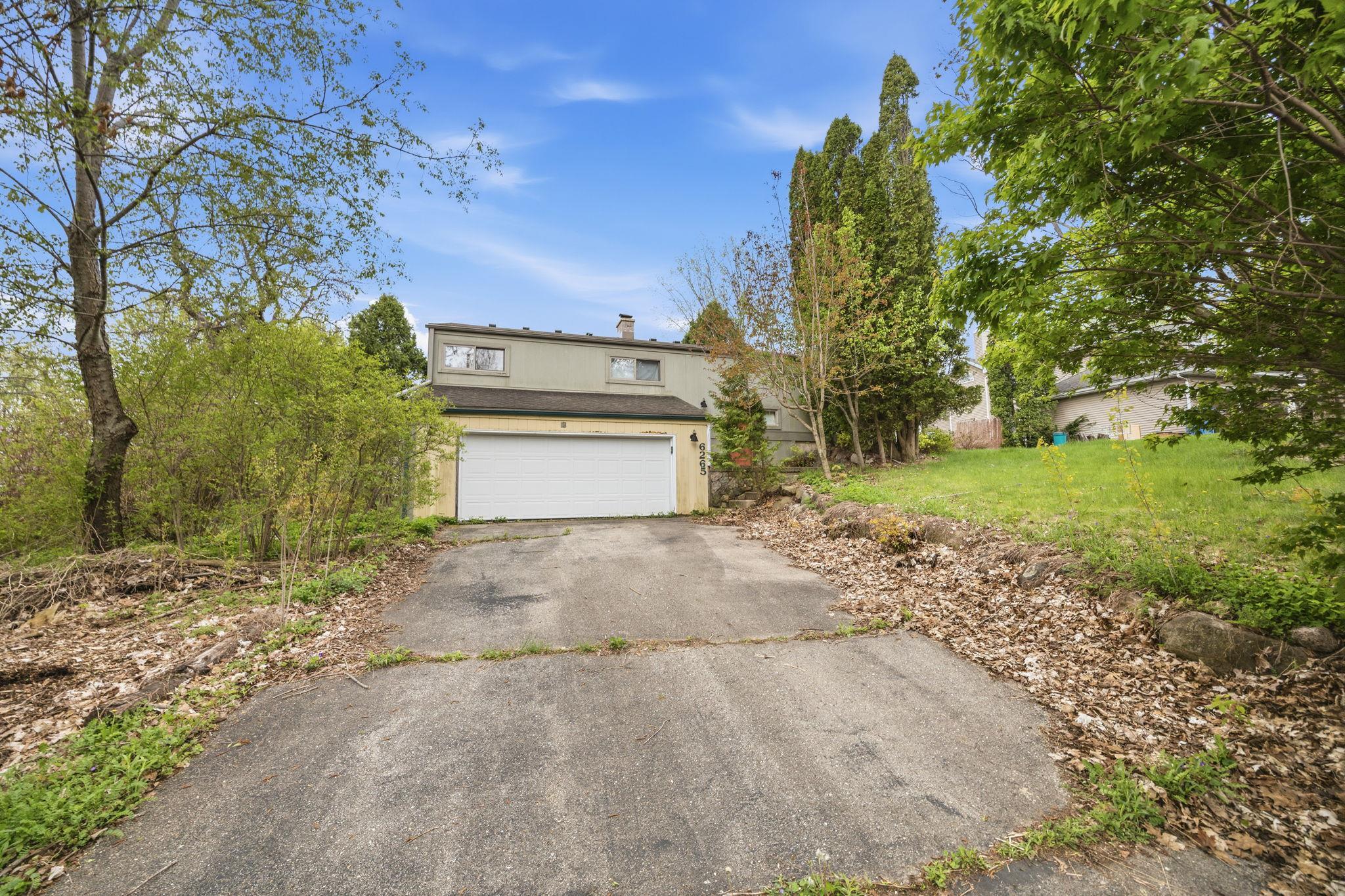 6265 Onwenstia Trail