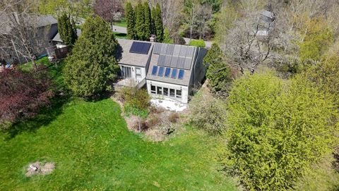 Photo of 6265 Onwenstia Trail, Oregon, WI 53575 (MLS # 2022275)
