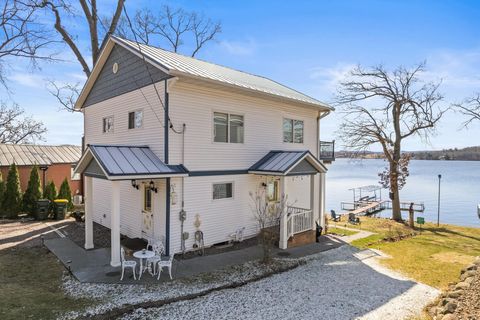 E13609 Idlewild Road, Merrimac, WI 53561 - #: 1995434