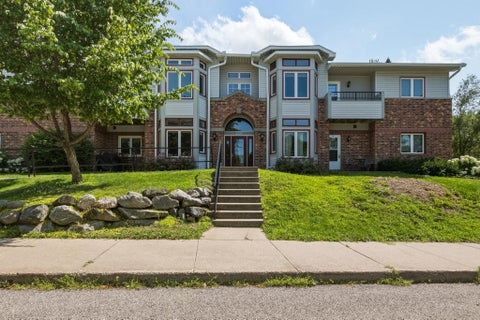 Photo of 2233 Luann Lane 5 #5, Madison, WI 53713 (MLS # 2032488)