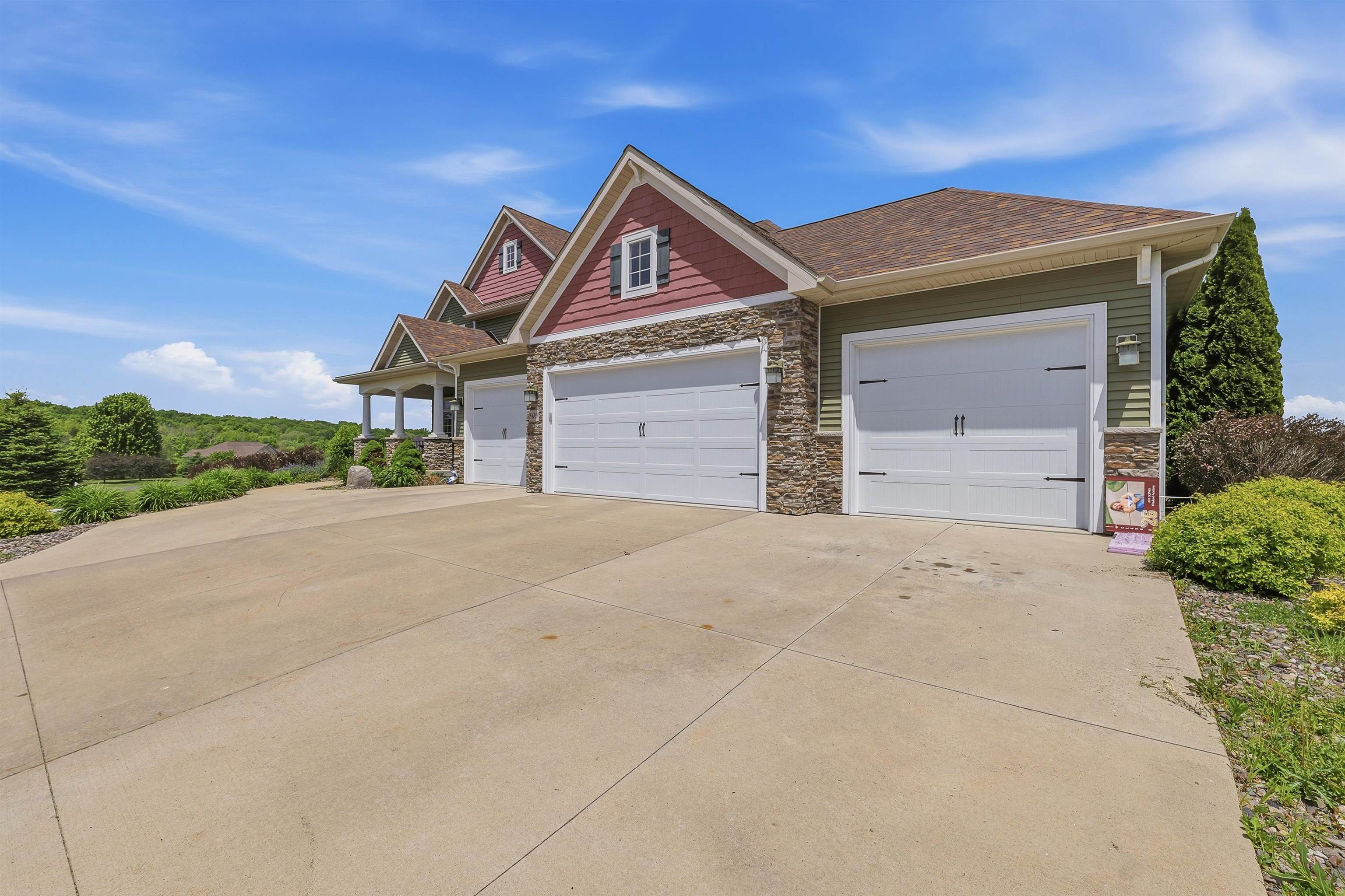 N6350 Tradewinds Circle