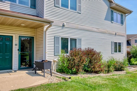 Photo of 136 Alpine Meadows Court, Oregon, WI 53575 (MLS # 2030034)