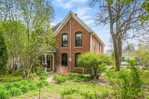 Photo of 2817 Milwaukee Street, Madison, WI 53704 (MLS # 2022450)