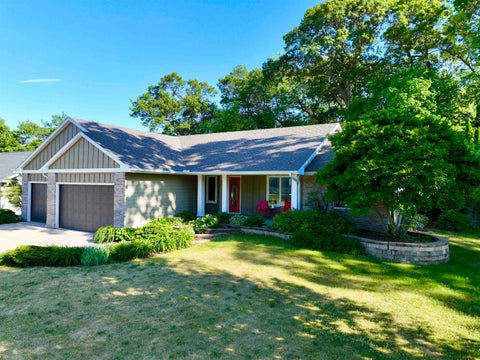 Photo of 2716 Twelve Oaks Drive, Milton, WI 53563 (MLS # 2025236)