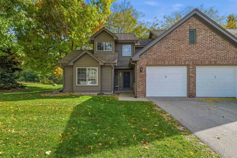 Photo of 18725 Brookfield Drive 24 #24, Brookfield, WI 53045 (MLS # 2034284)