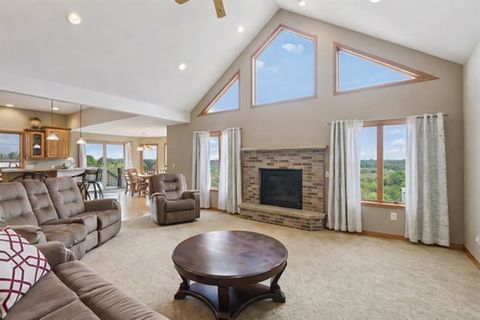 Photo of 6784 Tartan Trail, Sun Prairie, WI 53590 (MLS # 2019389)