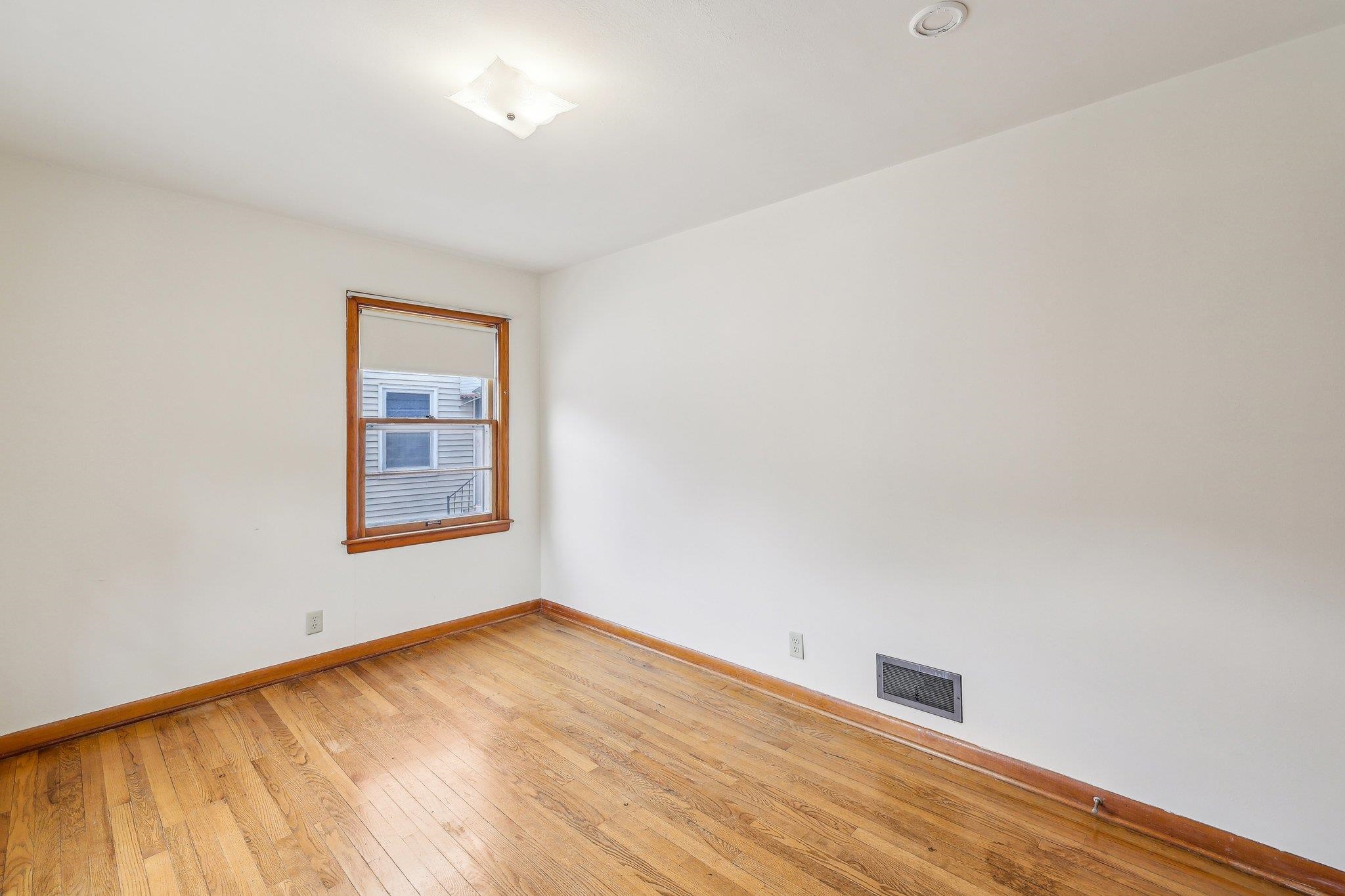 Madison, Wisconsin 53714, United States, 4 Bedrooms Bedrooms, ,2 BathroomsBathrooms,Residential,Pending,134342