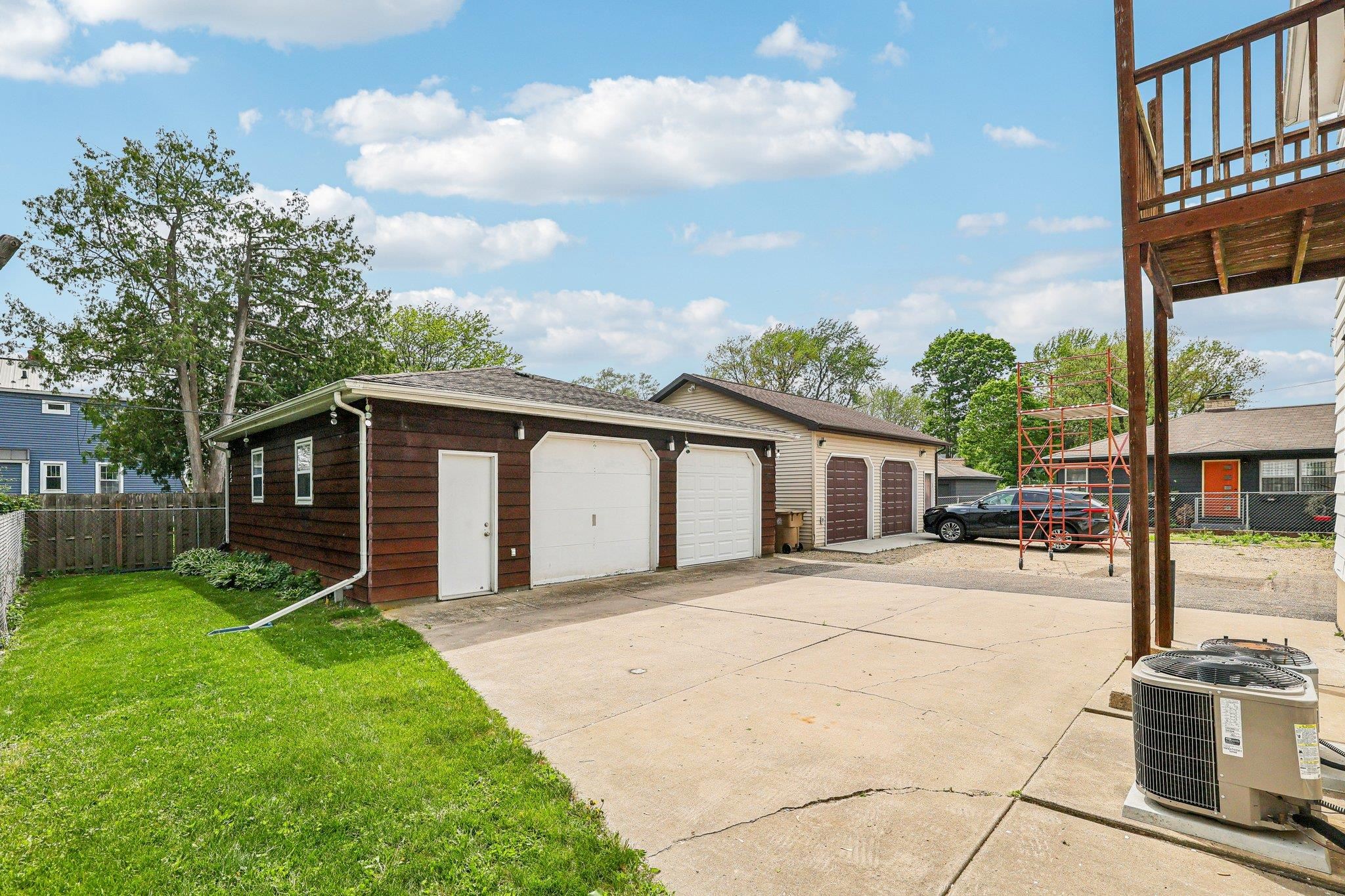 Madison, Wisconsin 53714, United States, 4 Bedrooms Bedrooms, ,2 BathroomsBathrooms,Residential,Pending,134342