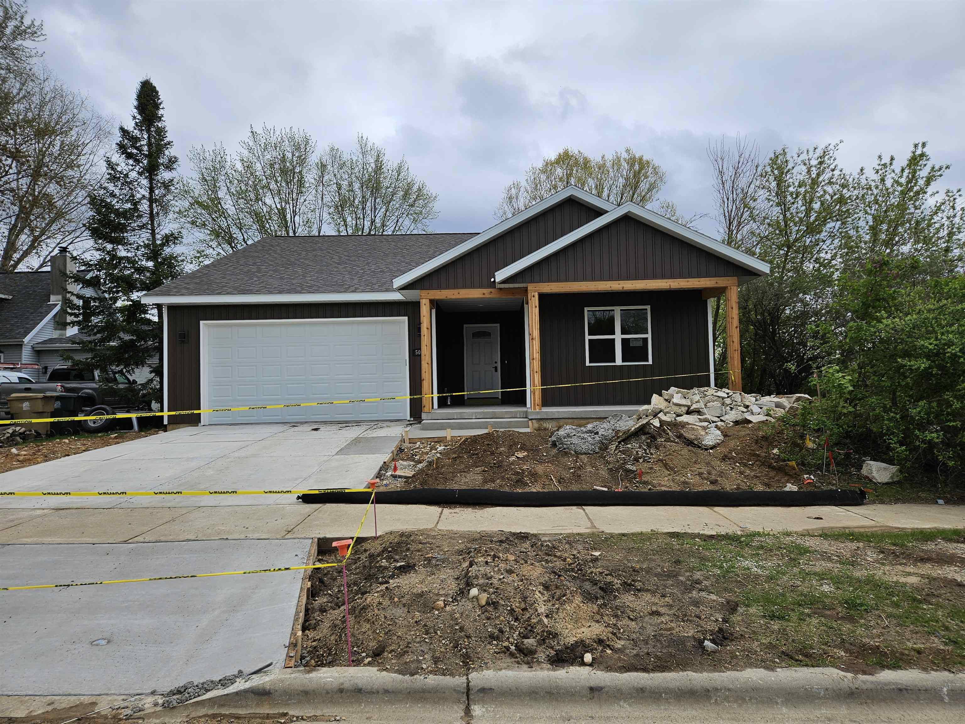 5001 Meinders Road