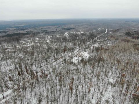 Photo of 81.54 AC 28th St Acres, New Lisbon, WI 53950 (MLS # 2016391)