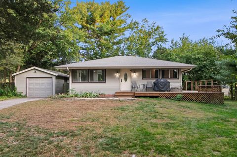 Photo of N3351 Bear Trail Road, Poynette, WI 53955 (MLS # 2009813)
