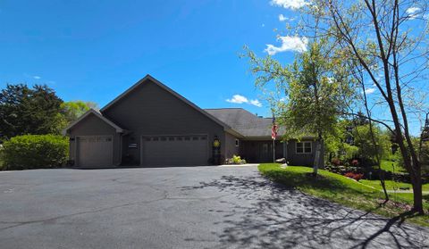Photo of 7247 W Breneman Road, Pardeeville, WI 53954 (MLS # 2023082)