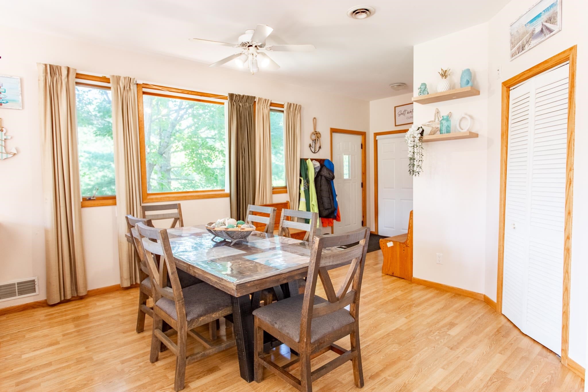 17860 River Road - Photo 3