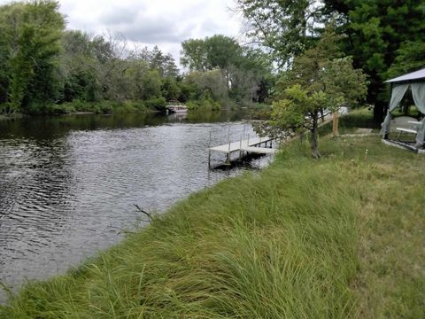 Tiny photo for W3021 County Road C, Montello, WI 53949 (MLS # 2004977)