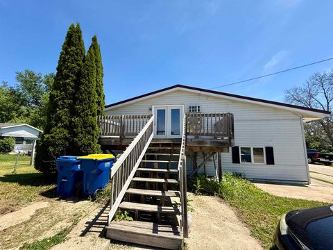 Photo of 600 Maple Street, Hillsboro, WI 54634 (MLS # 2024459)
