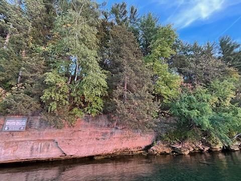 Tiny photo for L2 Oakwood Avenue, Green Lake, WI 54941 (MLS # 1987548)