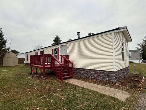 Photo of 3863 5th Drive, Wisconsin Dells, WI 53965 (MLS # 2012733)