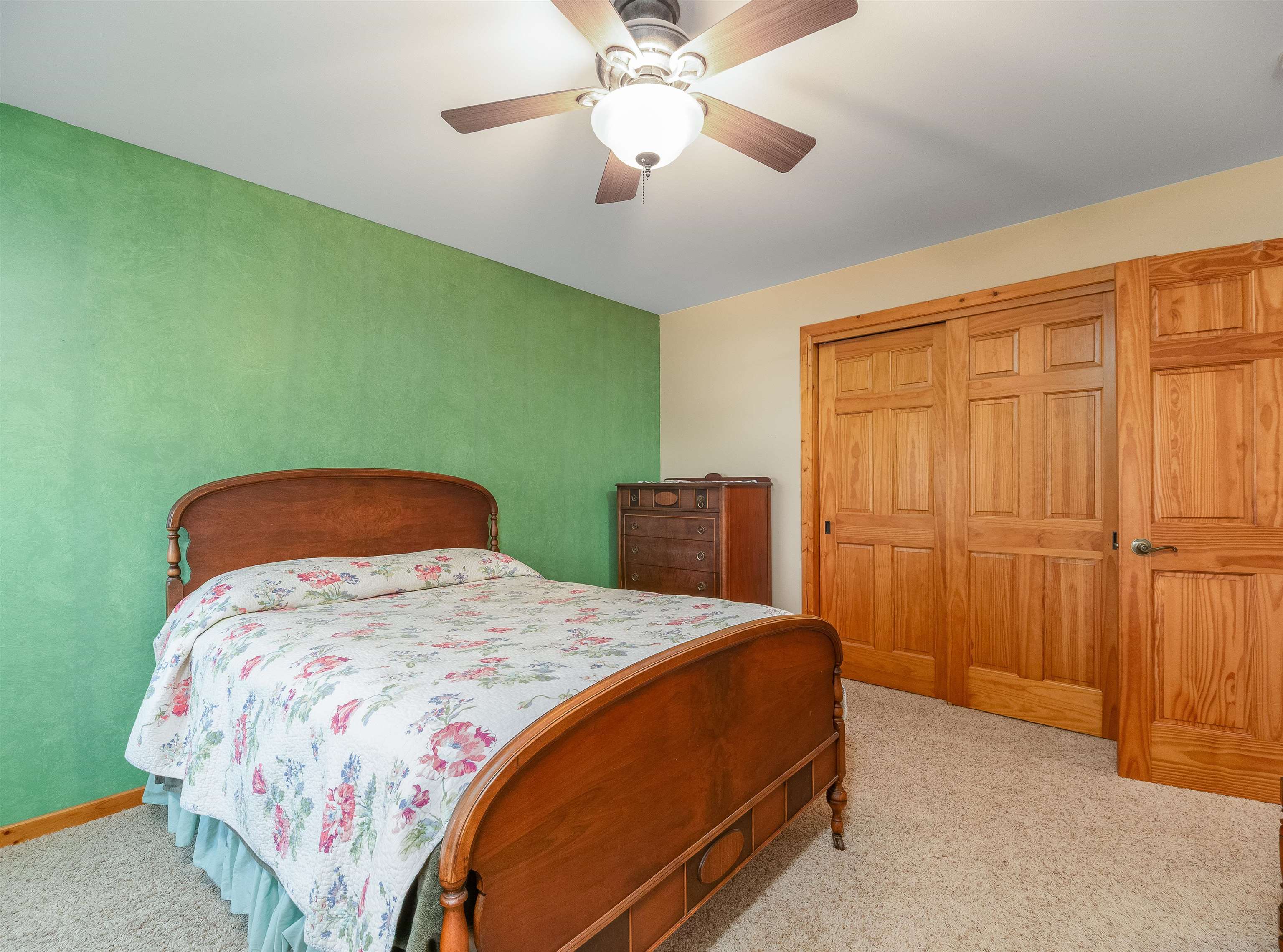 Reeseville, Wisconsin 53579, United States, 3 Bedrooms Bedrooms, ,3 BathroomsBathrooms,Residential,Active,93157