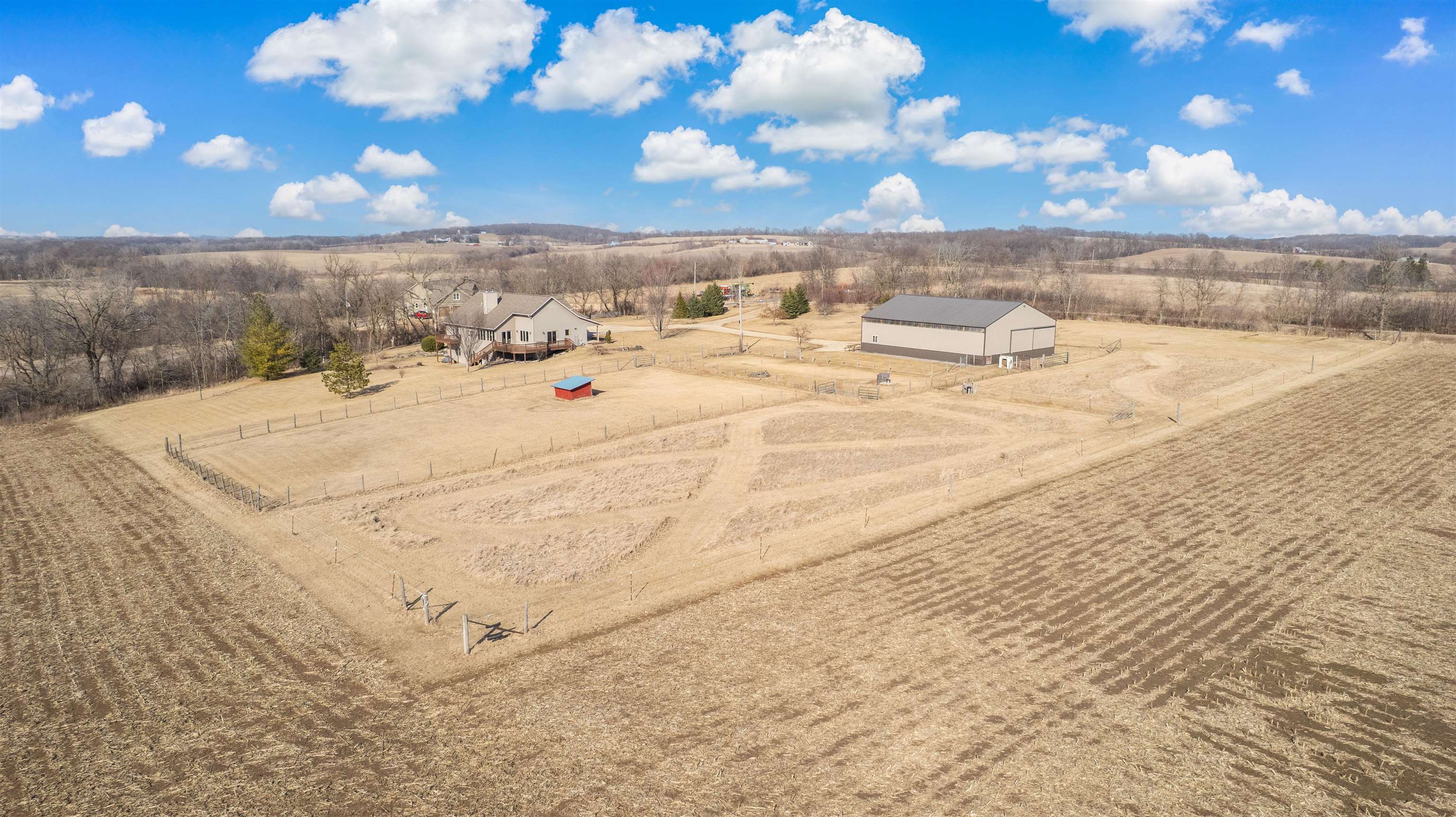 Reeseville, Wisconsin 53579, United States, 3 Bedrooms Bedrooms, ,3 BathroomsBathrooms,Residential,Active,93157