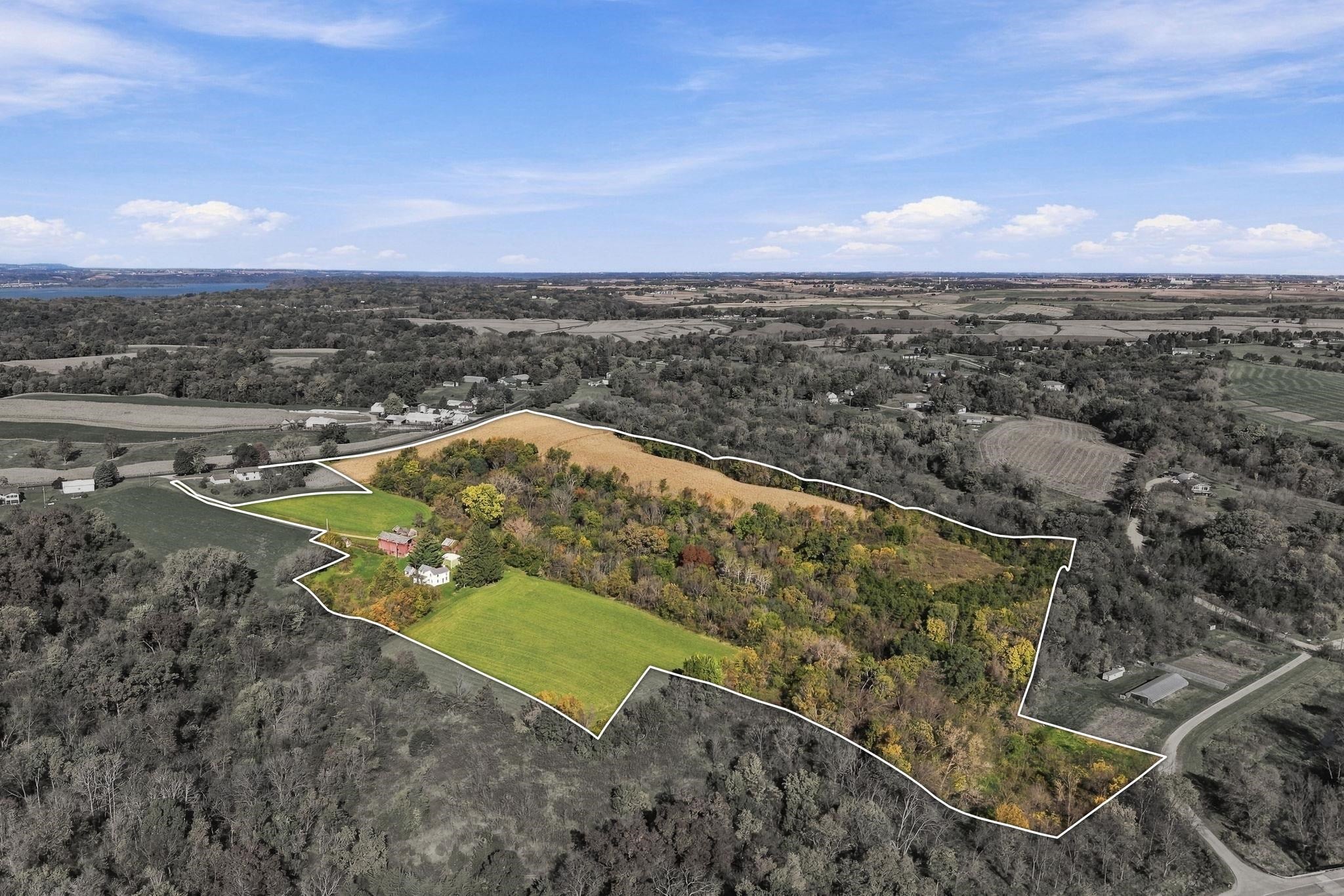 660 Rock Cut Road