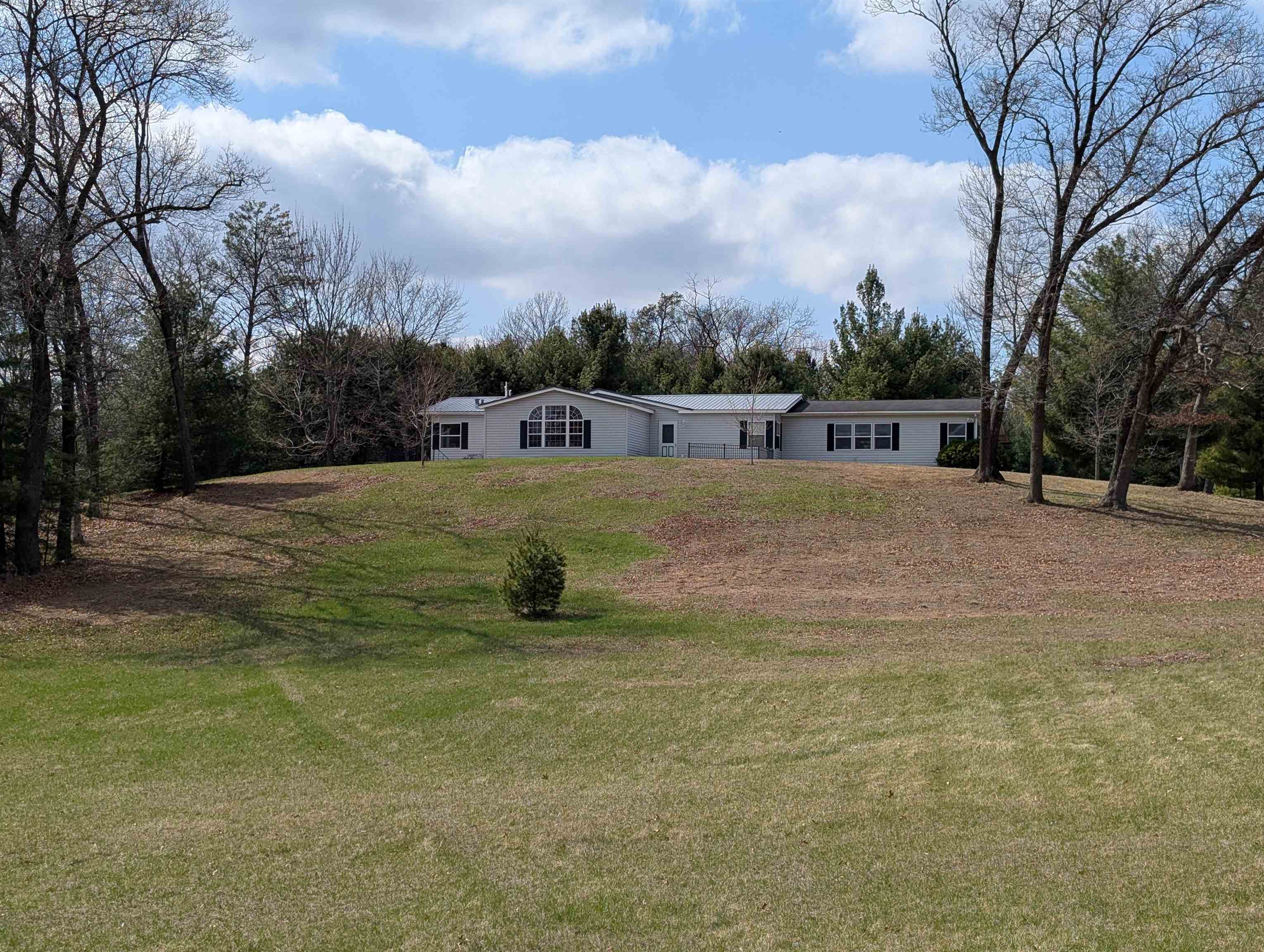 Wisconsin Dells, Wisconsin 53965, United States, 3 Bedrooms Bedrooms, ,2 BathroomsBathrooms,Residential,Pending,121298