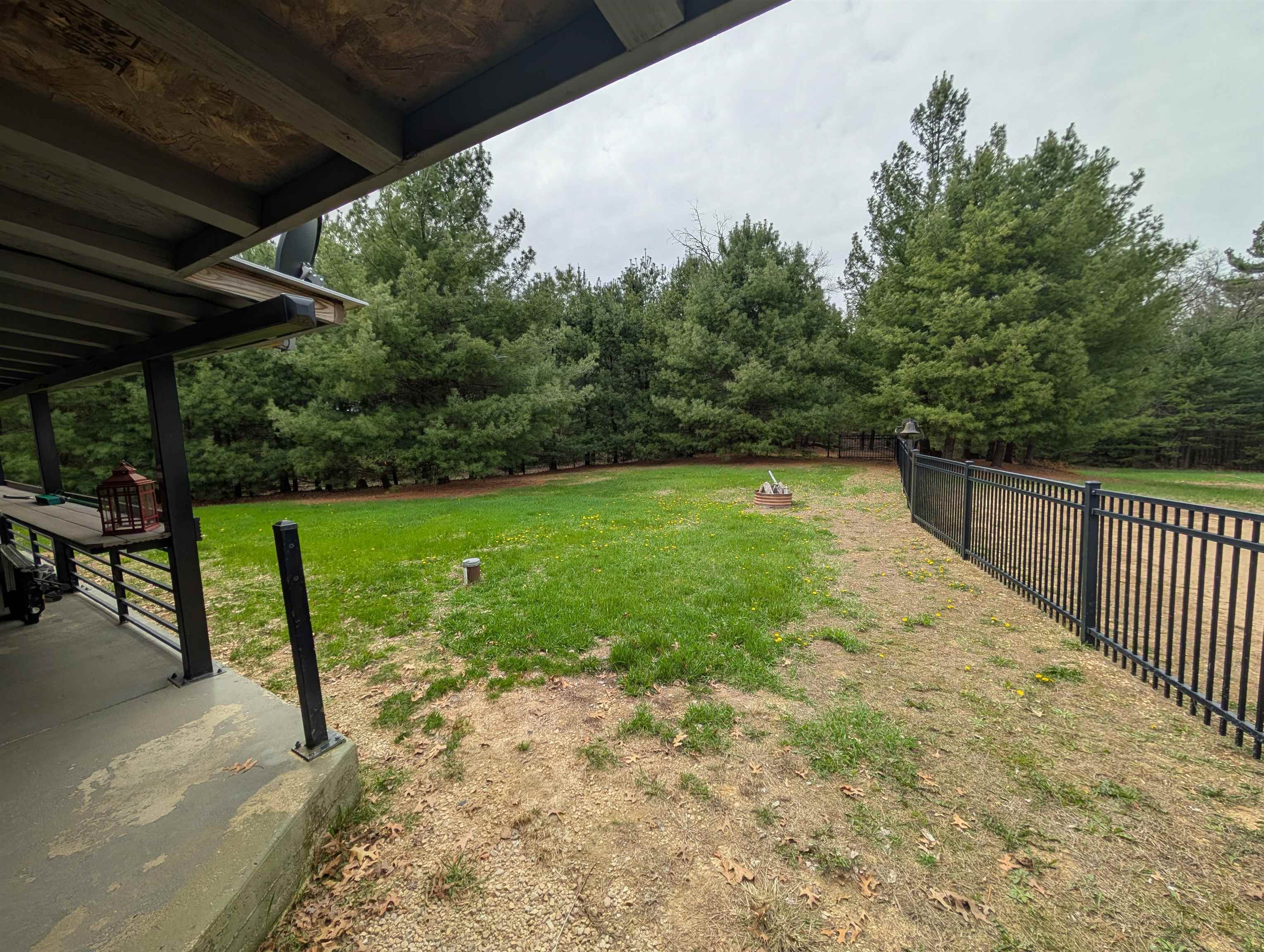 Wisconsin Dells, Wisconsin 53965, United States, 3 Bedrooms Bedrooms, ,2 BathroomsBathrooms,Residential,Pending,121298