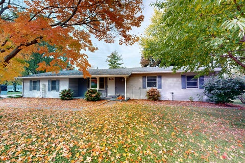 Photo of N5043 Thrush Lane, Jefferson, WI 53549 (MLS # 2035562)