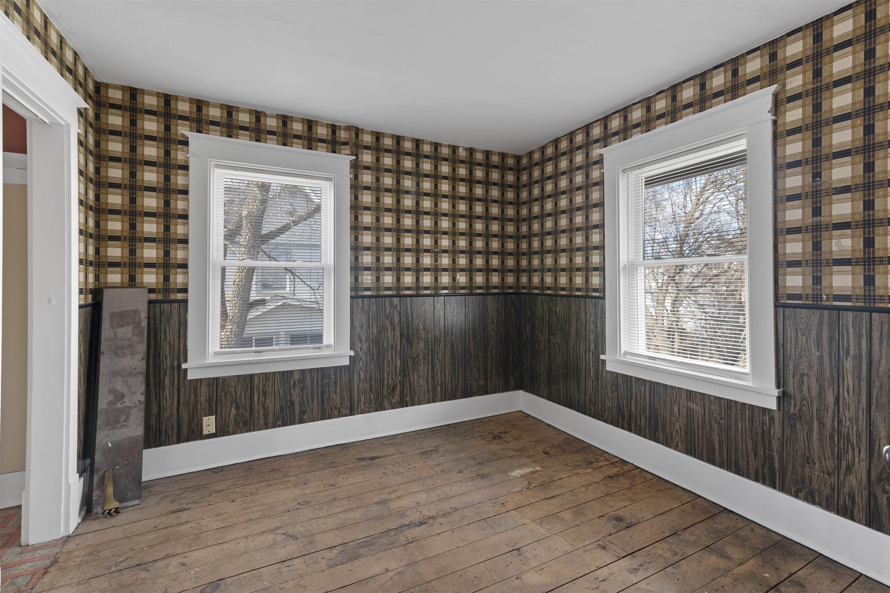 Footville, Wisconsin 53537, United States, 4 Bedrooms Bedrooms, ,2 BathroomsBathrooms,Residential,Active,106130