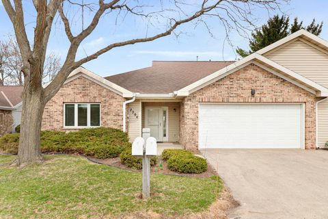 Photo of 7204 Saukdale Drive, Madison, WI 53717 (MLS # 2019977)
