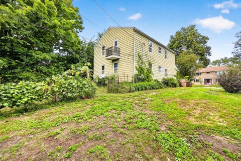 Photo of 914 High Street, Madison, WI 53715 (MLS # 2033386)