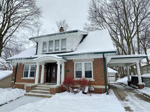 Photo of 326 S Wisconsin Street, Janesville, WI 53545 (MLS # 2013564)