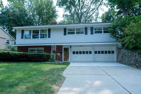 Photo of 4817 Eldorado Lane, Madison, WI 53716 (MLS # 2030359)
