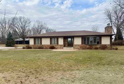 Photo of 1125 Parkview Drive, Tomah, WI 54660 (MLS # 2018221)