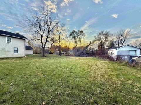 Tiny photo for 18 S Pearl Street, Janesville, WI 53548 (MLS # 2012609)