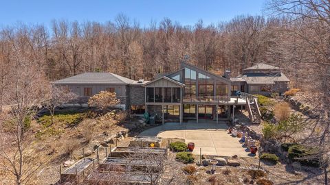 Photo of N6241 County Road W, Portage, WI 53901 (MLS # 2019315)