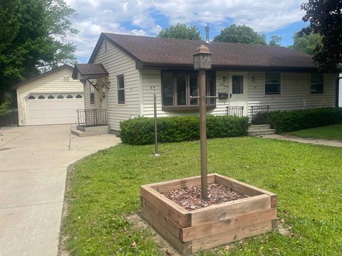 Photo of 4406 Jay Drive, Madison, WI 53704 (MLS # 2024135)
