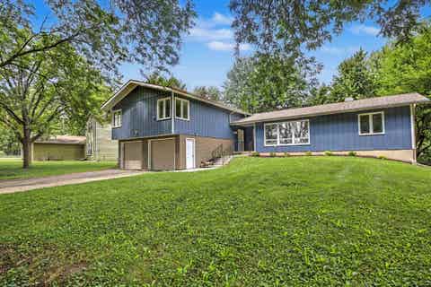 Photo of 6506-6508 Tottenham Road, Madison, WI 53711 (MLS # 2030277)