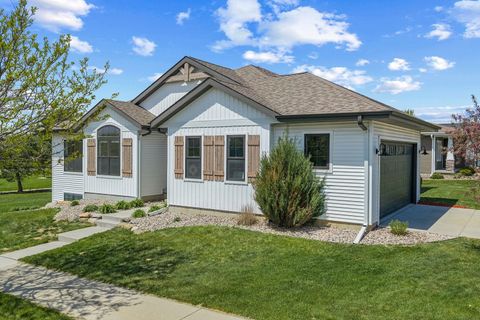 Photo of 1201 Jacob Drive, Prairie Du Sac, WI 53578 (MLS # 2022601)